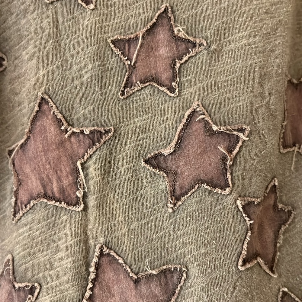 Magnolia pearl star tee one size fits most - Picture 6 of 6